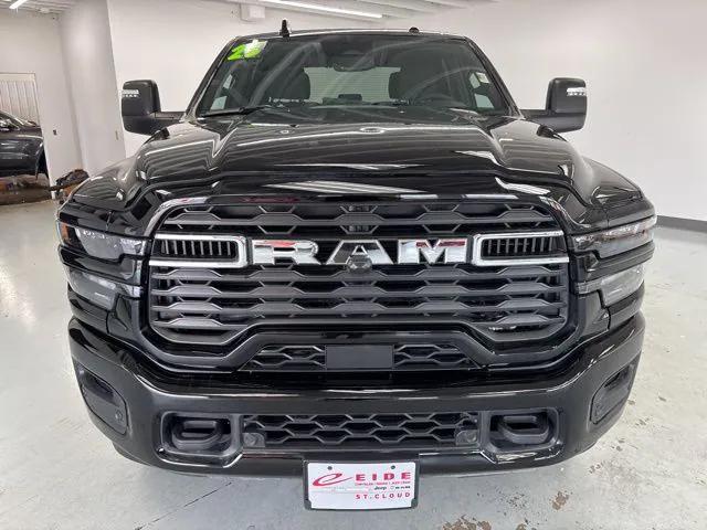 2025 RAM 2500 Big Horn Crew Cab 4x4 64 Box