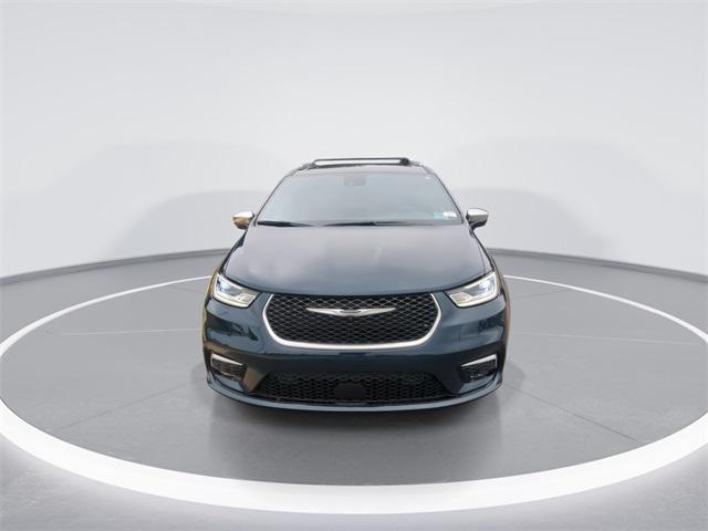 2025 Chrysler Pacifica Pinnacle AWD