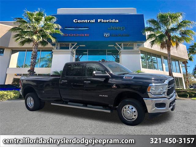 2022 RAM 3500 Big Horn Crew Cab 4x4 8 Box