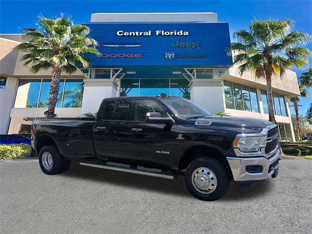2022 RAM 3500 Big Horn Crew Cab 4x4 8 Box