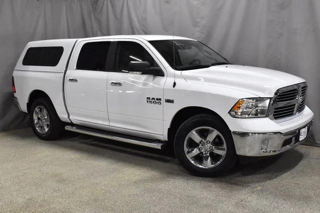 2017 RAM 1500 Big Horn Crew Cab 4x4 57 Box