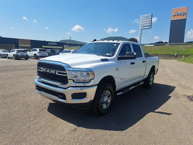 2022 RAM 2500 Tradesman Crew Cab 4x4 64 Box
