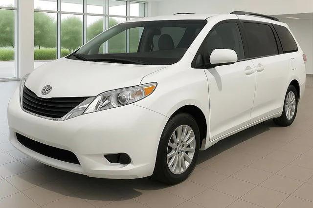 2016 Toyota Sienna XLE 8 Passenger 2016 Toyota Sienna XLE 8 Passenger