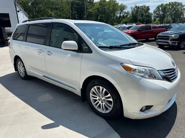 2016 Toyota Sienna XLE 8 Passenger 2016 Toyota Sienna XLE 8 Passenger