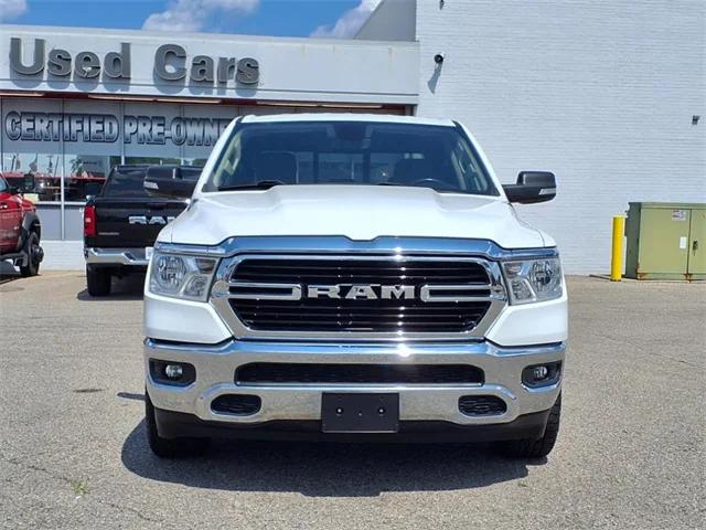 2019 RAM 1500 Big Horn/Lone Star Crew Cab 4x4 64 Box