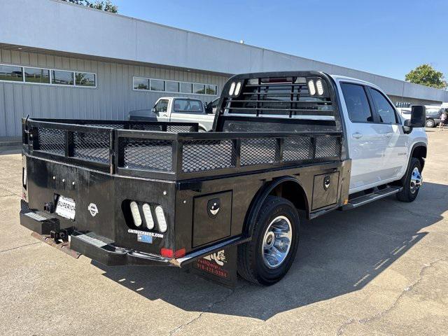 2022 Chevrolet Silverado 3500HD Chassis LT