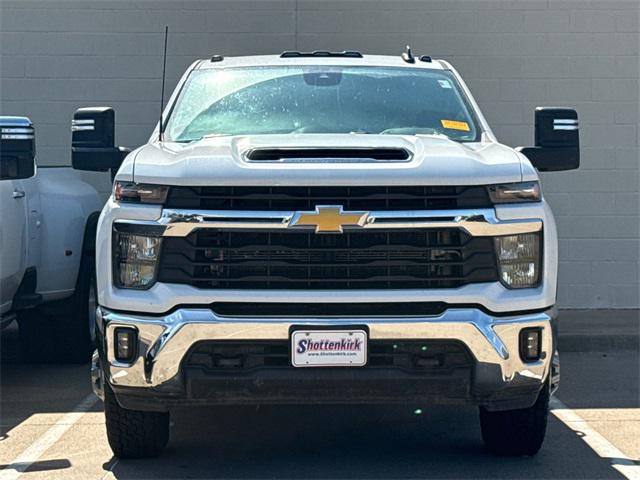 2024 Chevrolet Silverado 3500HD 4WD Crew Cab Long Bed LT