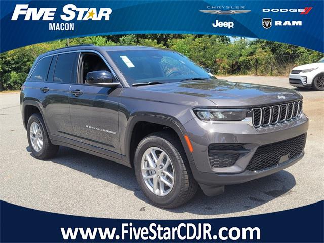 2025 Jeep Grand Cherokee GRAND CHEROKEE LAREDO X 4X2
