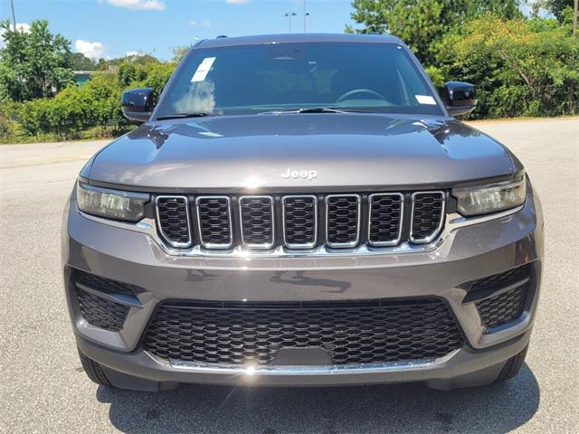 2025 Jeep Grand Cherokee GRAND CHEROKEE LAREDO X 4X2