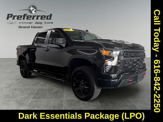 2023 Chevrolet Silverado 1500 4WD Crew Cab Short Bed Custom Trail Boss