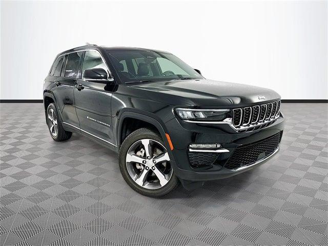2024 Jeep Grand Cherokee Limited 4x4 2024 Jeep Grand Cherokee Limited 4x4