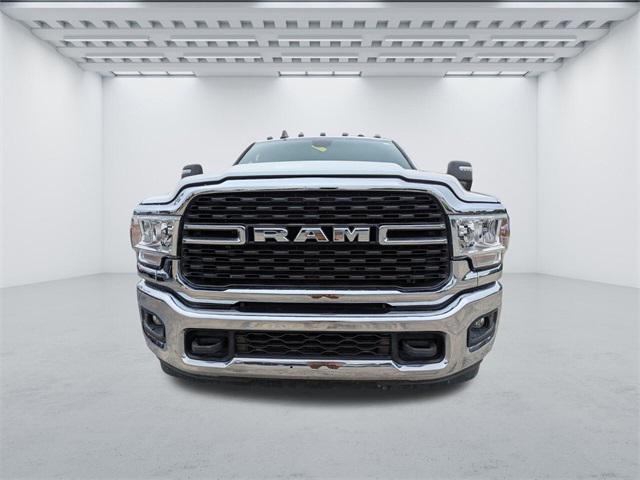 2023 RAM 3500 Big Horn Crew Cab 4x4 8 Box