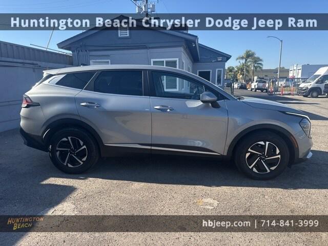2024 Kia Sportage Hybrid LX