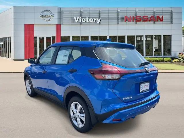 2025 Nissan Kicks S