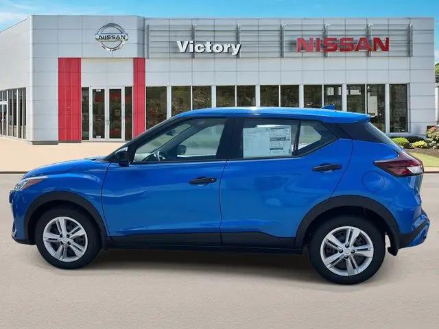 2025 Nissan Kicks S