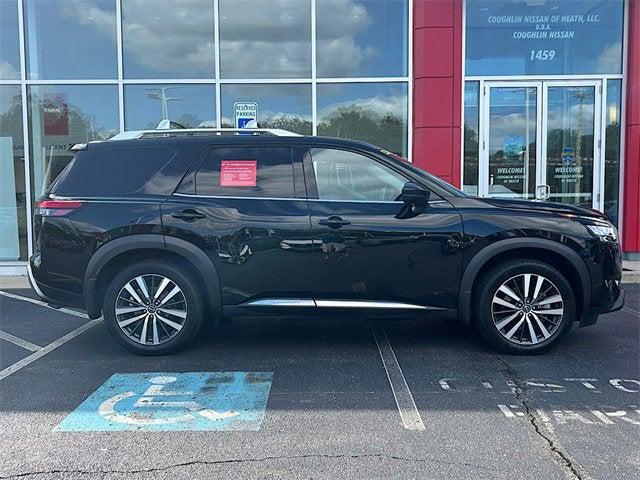 2022 Nissan Pathfinder Platinum 4WD