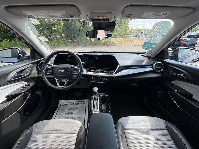 2024 Chevrolet Trax FWD LT