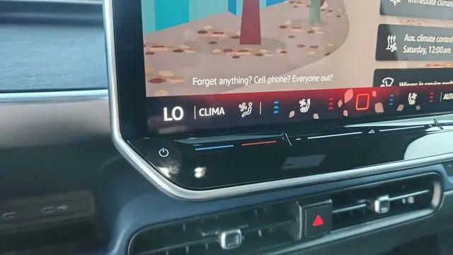 2025 Volkswagen ID. Buzz Pro S Plus with 4MOTION