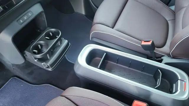 2025 Volkswagen ID. Buzz Pro S Plus with 4MOTION