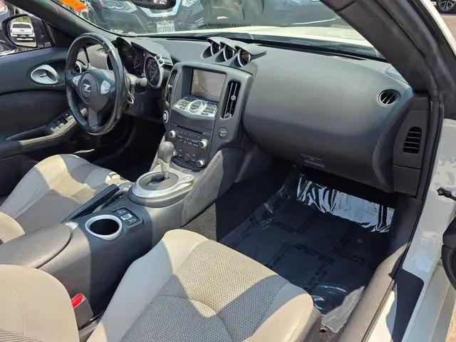 2015 Nissan 370Z Touring