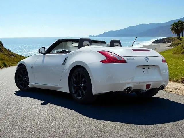 2015 Nissan 370Z Touring