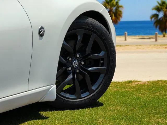 2015 Nissan 370Z Touring