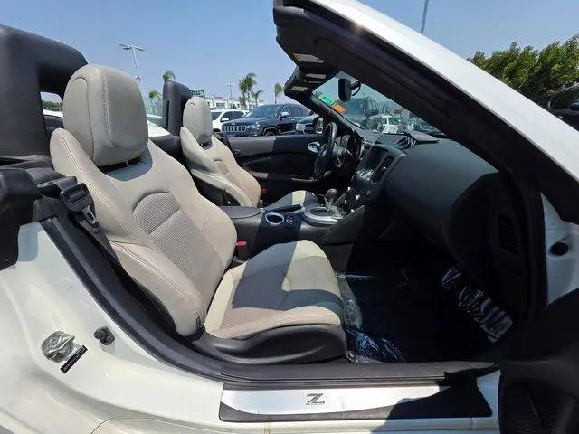 2015 Nissan 370Z Touring