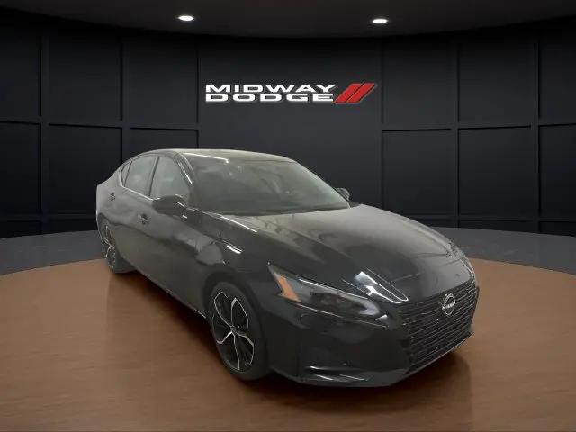 2024 Nissan Altima SR FWD for sale in Chicago, IL
