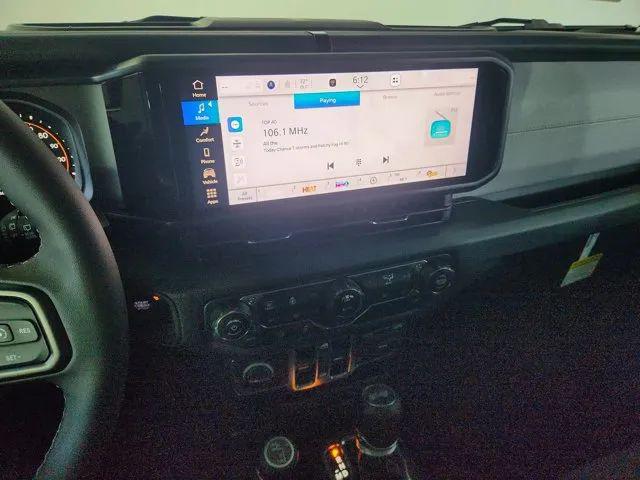 2025 Jeep Wrangler 4-Door Summit 4x4
