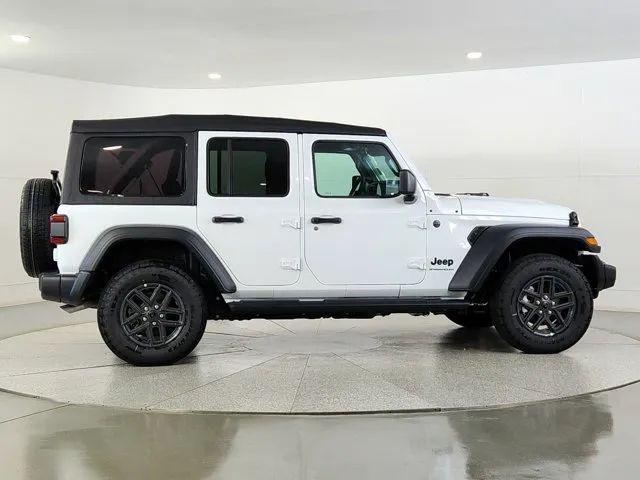 2025 Jeep Wrangler 4-Door Summit 4x4