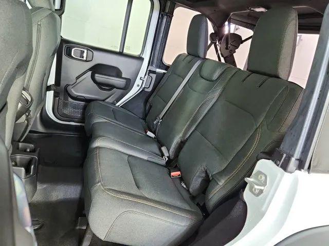 2025 Jeep Wrangler 4-Door Summit 4x4