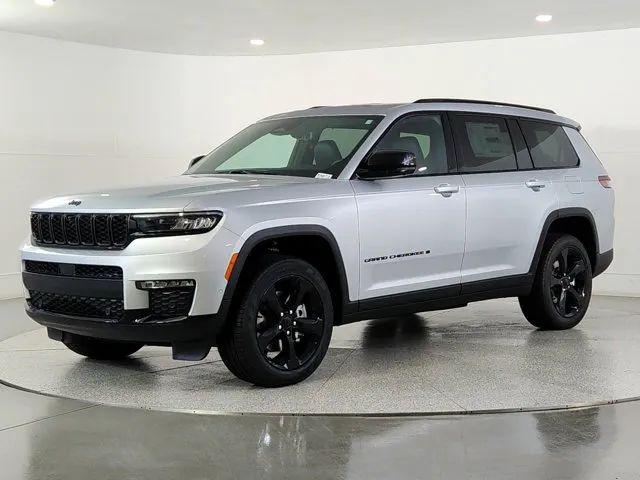 2025 Jeep Grand Cherokee L Limited 4x4