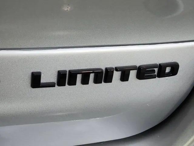 2025 Jeep Grand Cherokee L Limited 4x4