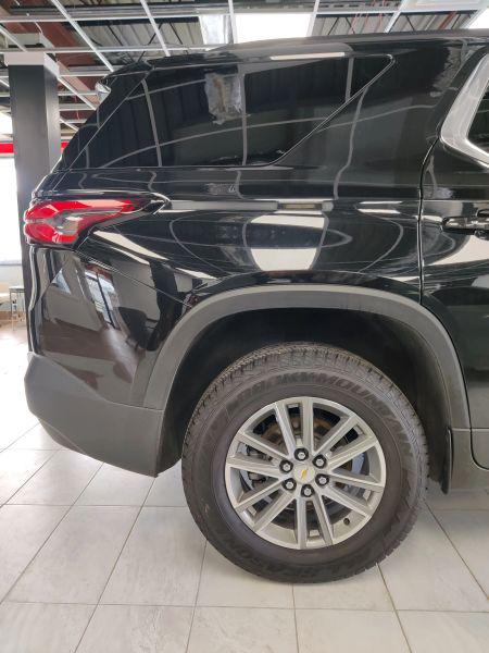 2023 Chevrolet Traverse AWD LT Cloth