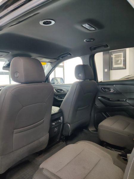 2023 Chevrolet Traverse AWD LT Cloth