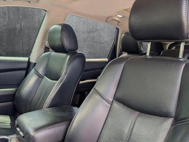2017 Nissan Pathfinder Platinum
