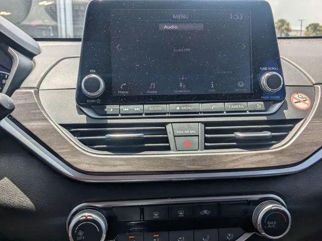 2023 Nissan Altima SV FWD