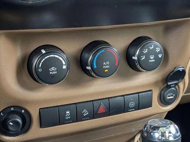 2011 Jeep Wrangler Unlimited Sahara