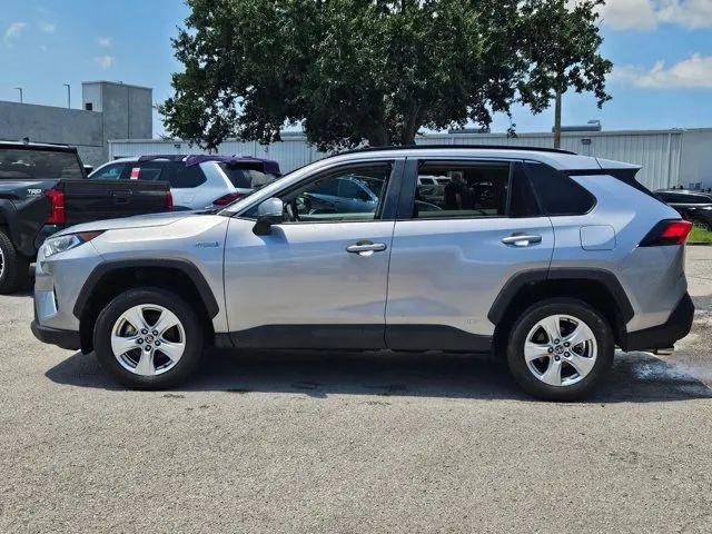 2021 Toyota RAV4 Hybrid XLE