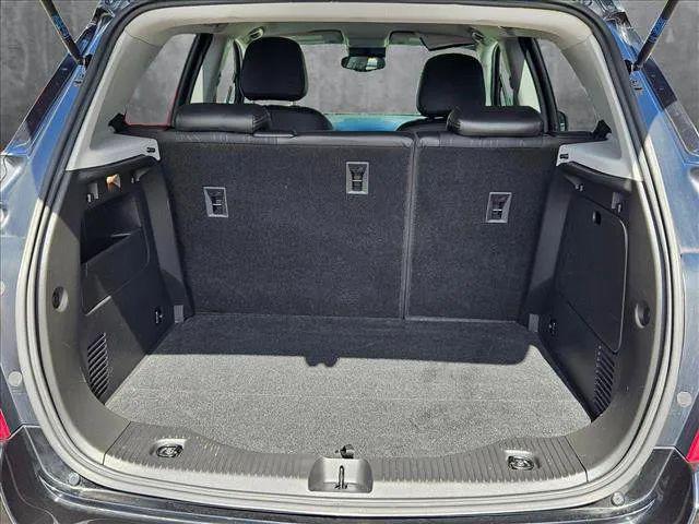 2022 Chevrolet Trax FWD LT