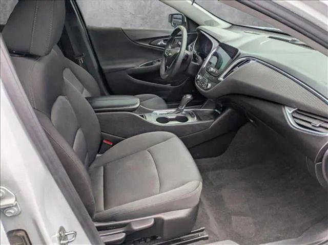 2020 Chevrolet Malibu FWD LT
