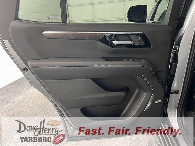 2025 Chevrolet Tahoe 2WD Premier