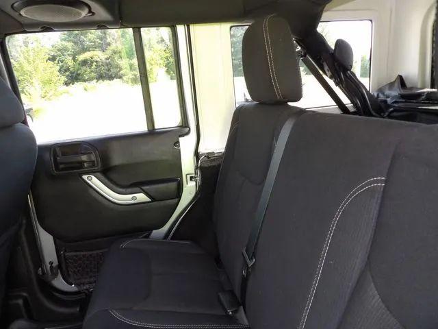 2013 Jeep Wrangler Unlimited Rubicon