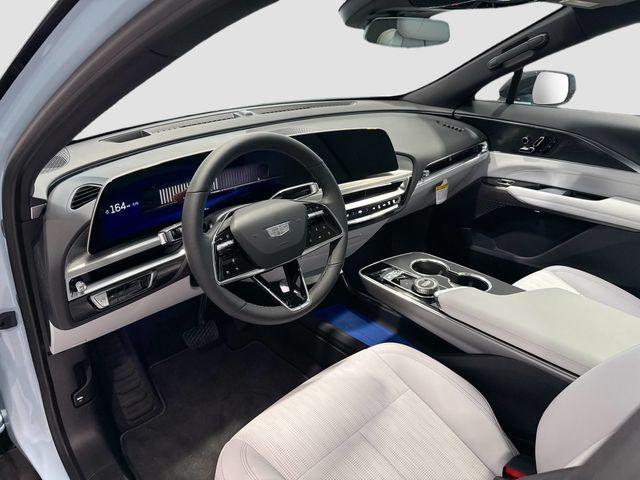 2025 Cadillac iQ Sport w/1SF