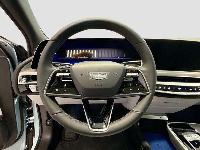 2025 Cadillac iQ Sport w/1SF