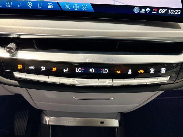 2025 Cadillac iQ Sport w/1SF
