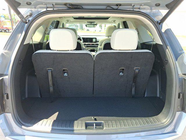 2025 Kia Sorento X-Line EX