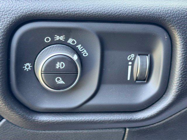 2026 Ram 2500 Big Horn Crew Cab 4x4 64 Box