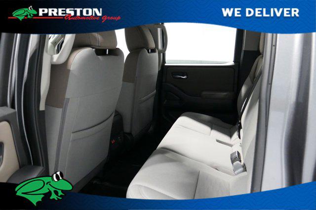 2022 Nissan Frontier Crew Cab SV 4x4