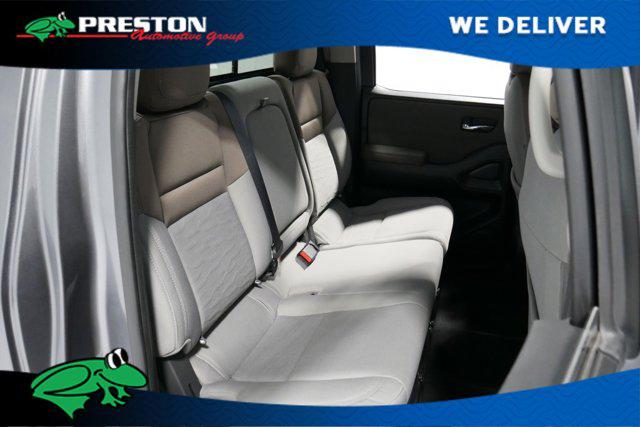 2022 Nissan Frontier Crew Cab SV 4x4